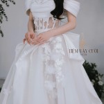 TVC724 Váy Cưới Đi Bàn, Đầm Cưới Dáng Xuông, Bệt Vai Ngang, Phi