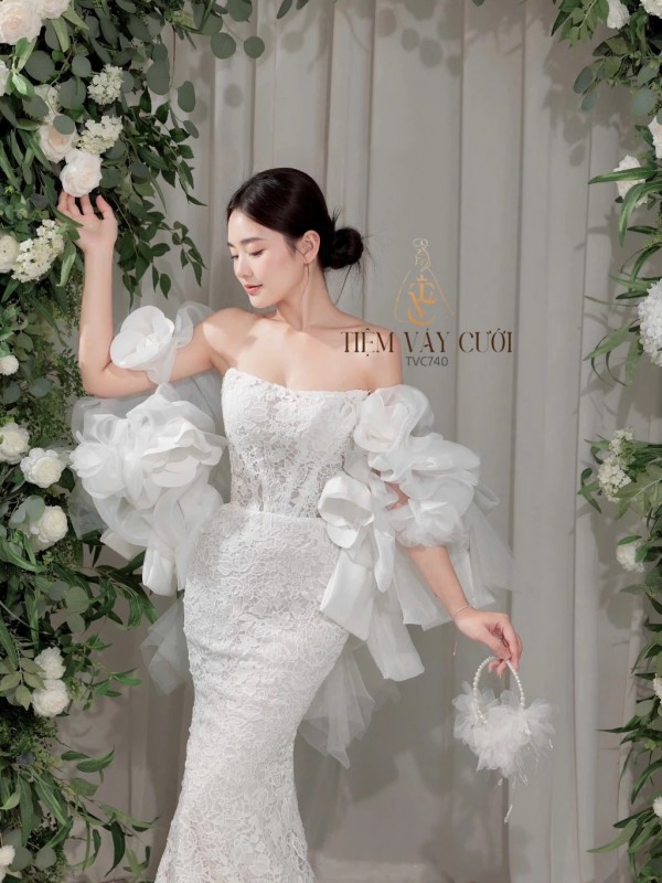 TVC740 Váy Cưới Đi Bàn, Đầm Cưới Đuôi Cá, Cúp Ngực, Tay Rời