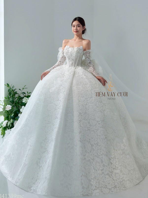 TVC750 Váy Cưới Làm Lễ, Đầm Cưới Cao Cấp, Bệt Vai Ngang, Hoa 3D,  tay rời, nơ rời