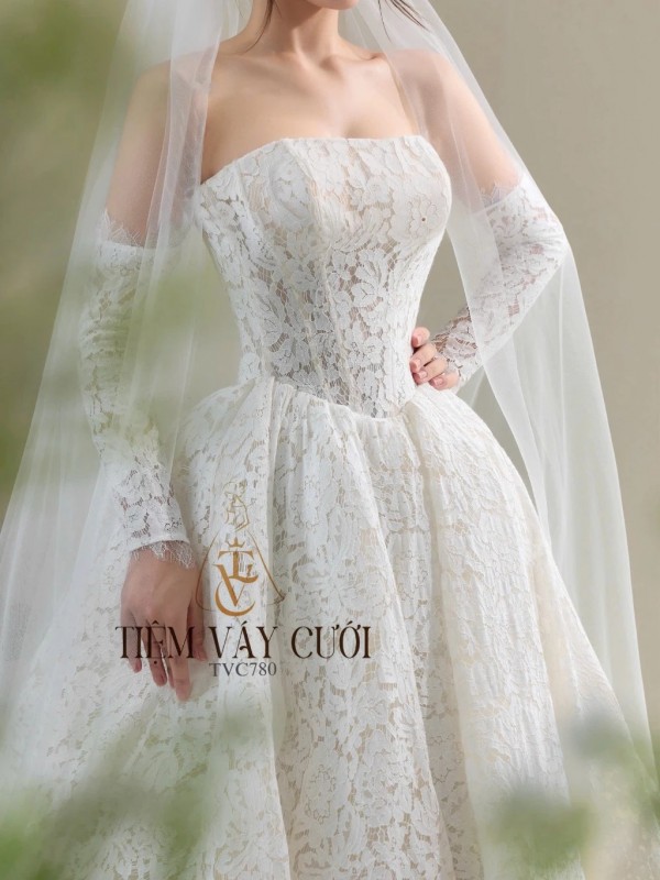 TVC780 Váy Cưới Đi Bàn, Đầm Cưới Đuôi Cá, Cúp Ngực, Xếp Ly