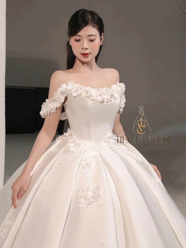 TVC799 Váy Cưới Làm Lễ, Đầm Cưới Đi Tiệc, Cúp Ngực, Tùng Bồng