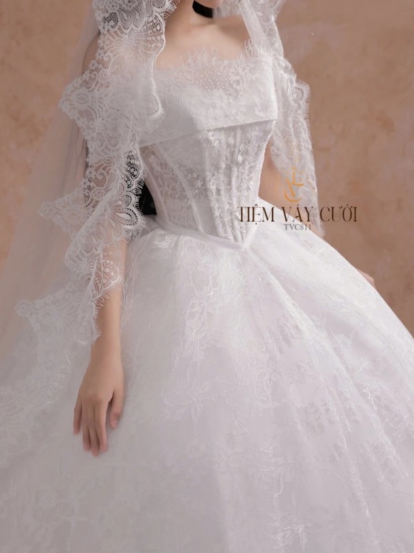 TVC811 Váy Cưới Làm Lễ, Đầm Cưới Đi Tiệc, Bệt Vai Ngang, Xếp Ly, Tùng Bồng