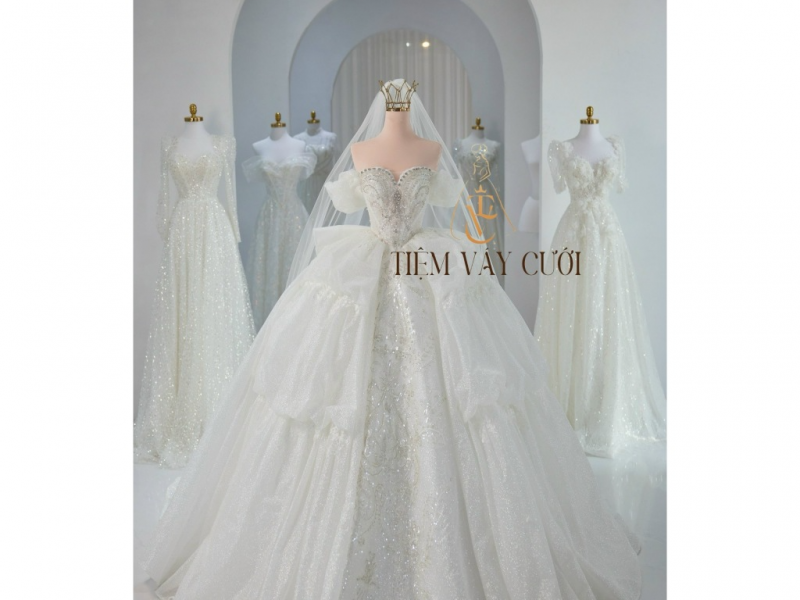 TVC244 Đầm Cưới Cô Dâu, Váy Cưới Cô Dâu, Cúp Ngực, Đính Đá, Vải Lưới Mịn