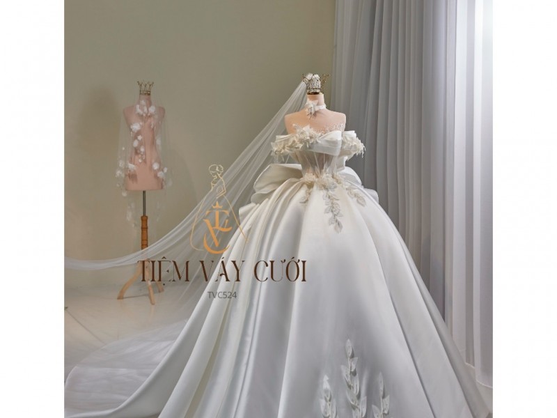TVC524 Đầm Cưới Cô Dâu, Váy Cưới Tiệc Làm Lễ, Cúp Ngực, Đính Đá, Phi Nhật