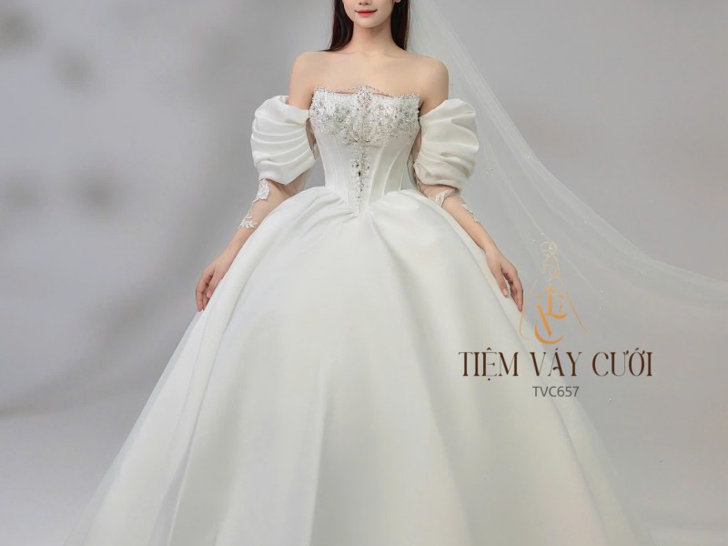 TVC657 Đầm Cưới Cô Dâu, Váy Cưới Tiệc Làm Lễ, Cúp Ngực, Tùng Bồng