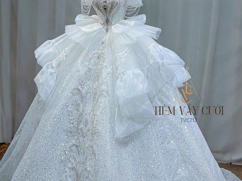 TVC712 Váy Cưới Làm Lễ, Đầm cưới Đi Tiệc, Ngắn Tay, Bèo Tầng