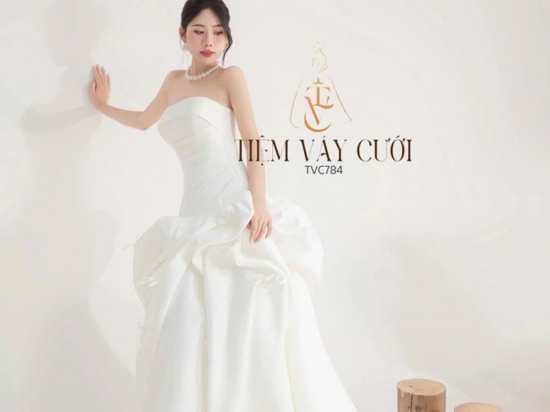 TVC784 Váy Cưới Đi Bàn, Đầm Cưới Đuôi Cá, Cúp Ngực, Trơn
