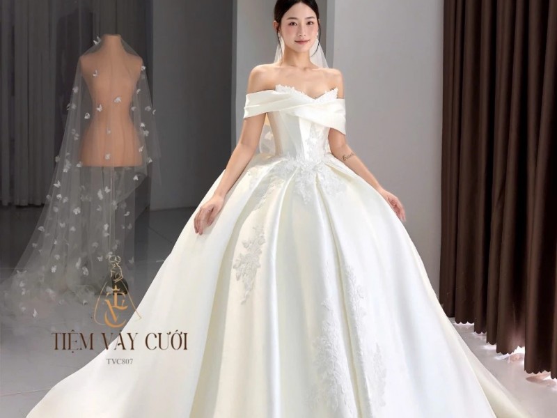TVC807 Váy Cưới Làm Lễ, Đầm Cưới Cô Dâu, Cúp Ngực, Hoạ Tiết